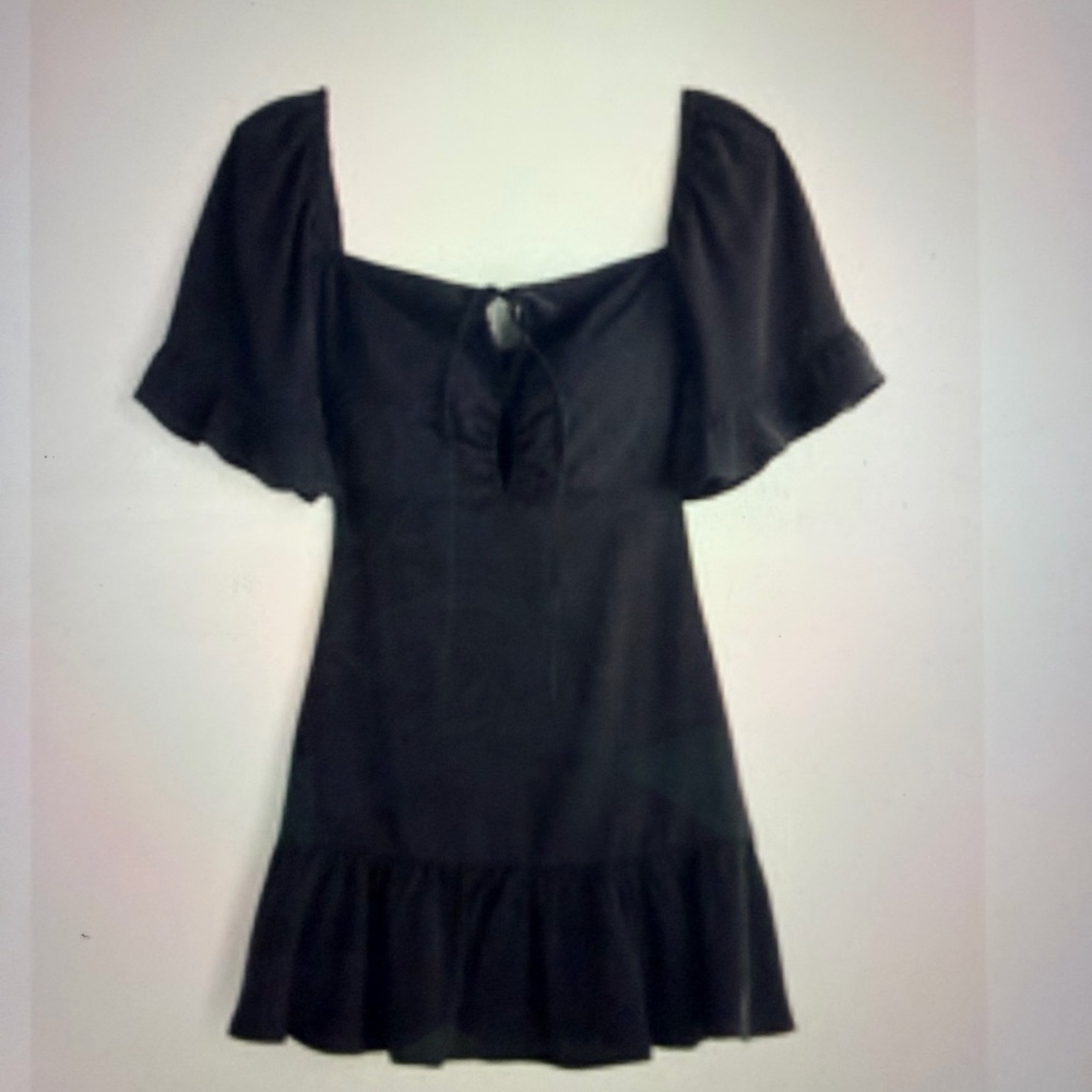 Abercrombie & Fitch Black double keyhole flirty mini dress / med/